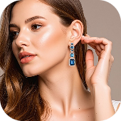 Modelo feminina usando brincos azuis retangulares, olhando de perfil com expressão suave.